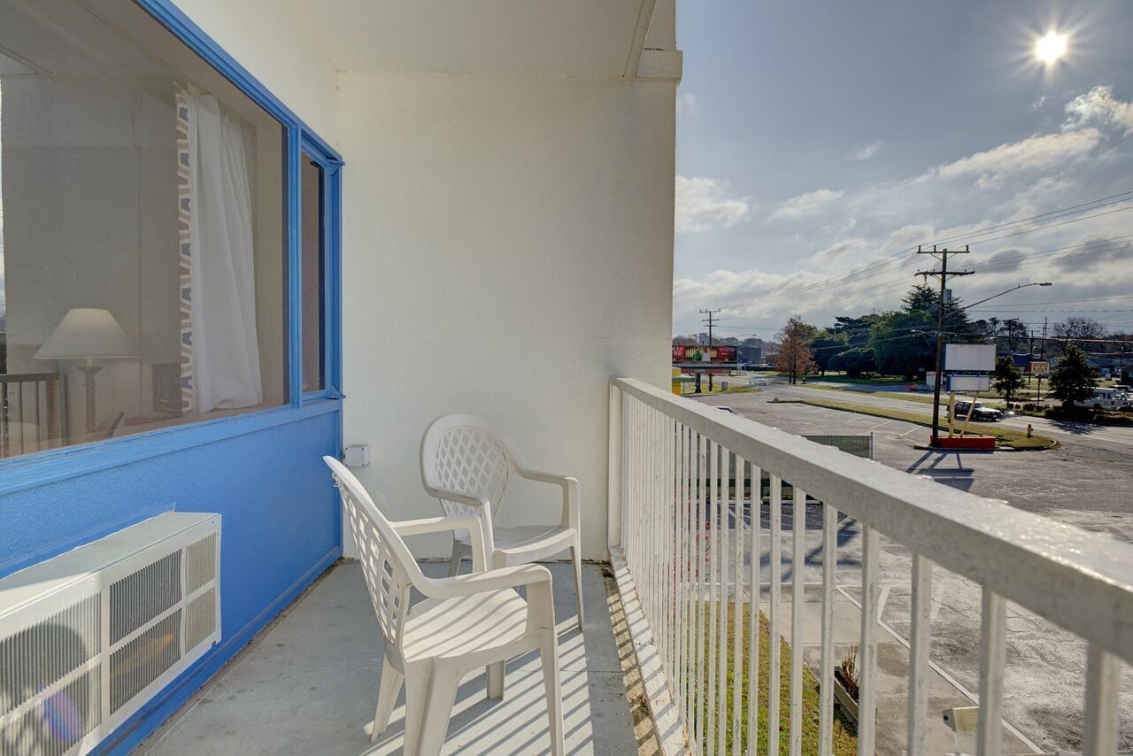Motel 6 Norfolk, Va East Little Creek Exterior foto
